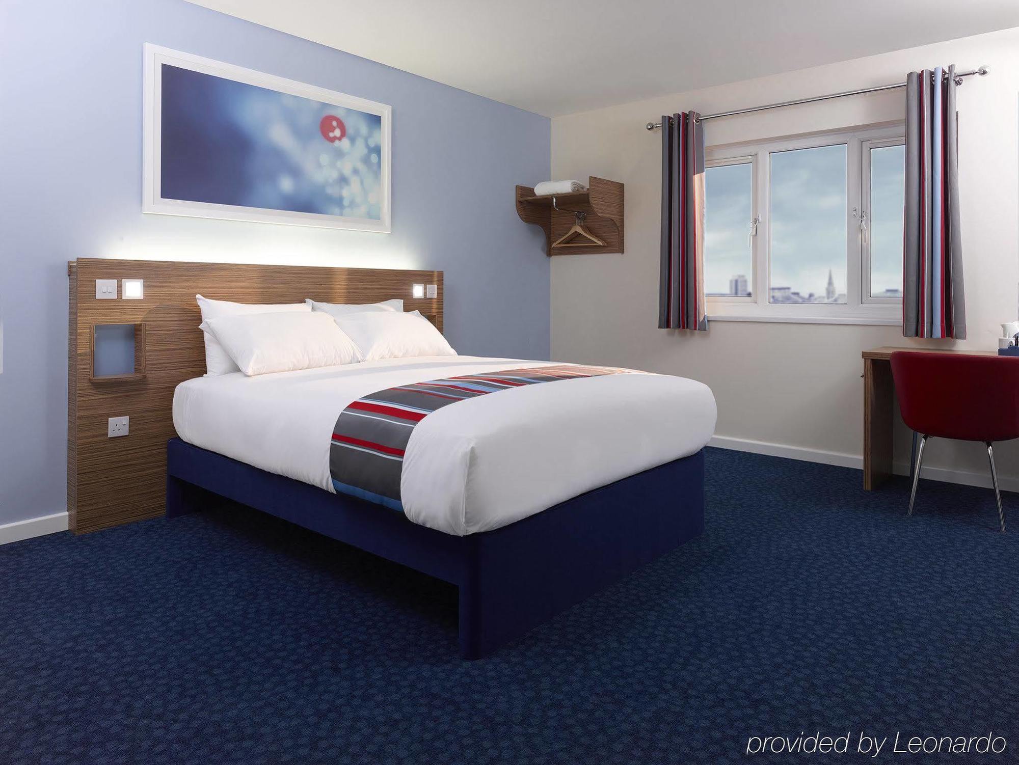 Travelodge Aberdeen Airport Extérieur photo