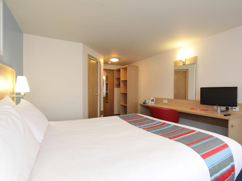 Travelodge Aberdeen Airport Extérieur photo