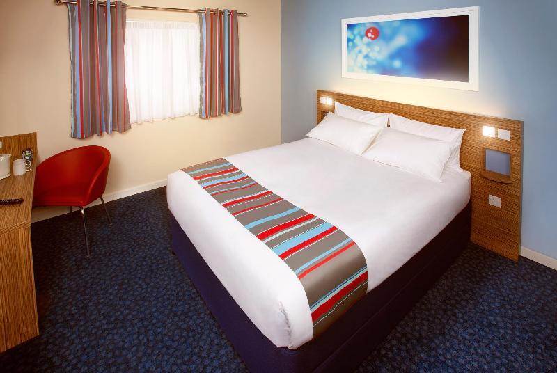Travelodge Aberdeen Airport Extérieur photo